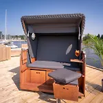 Hausboot Schatzkiste Semesterbostad