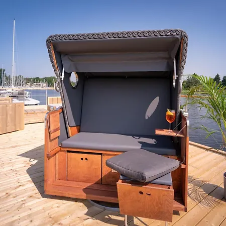Hausboot Schatzkiste Holiday home